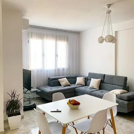 Zinas Apartament *